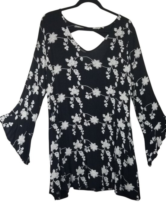 Umgee Tops - Umgee Women's Cotton Blend Black Emboidered Floral Tunic Bell Sleeve Dress Sz1XL